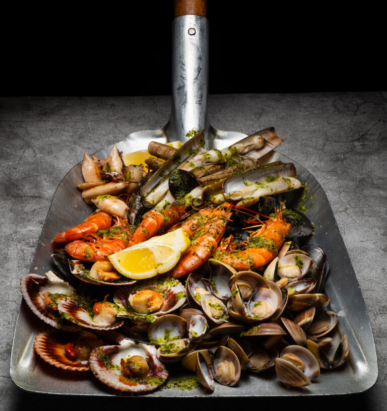 Mariscada street Fish en Pala